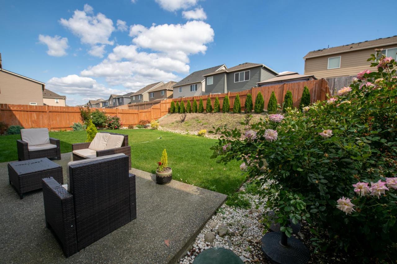 Utopia Luxury Stay Puyallup Extérieur photo